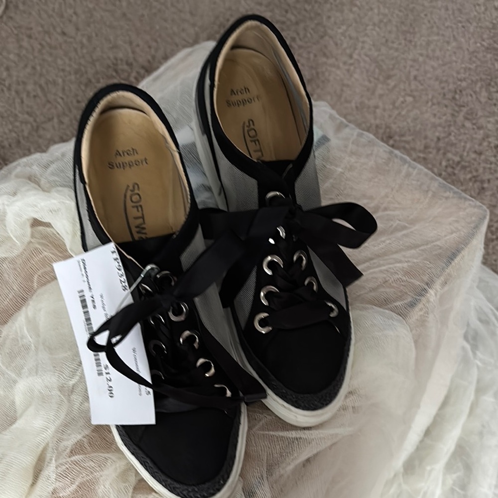 SoftWalk Women's Black Sneakers